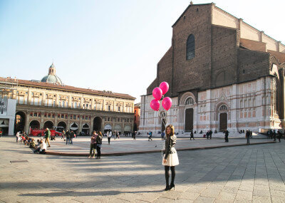 Valeria Moschet_ Piazza Maggiore Bologna